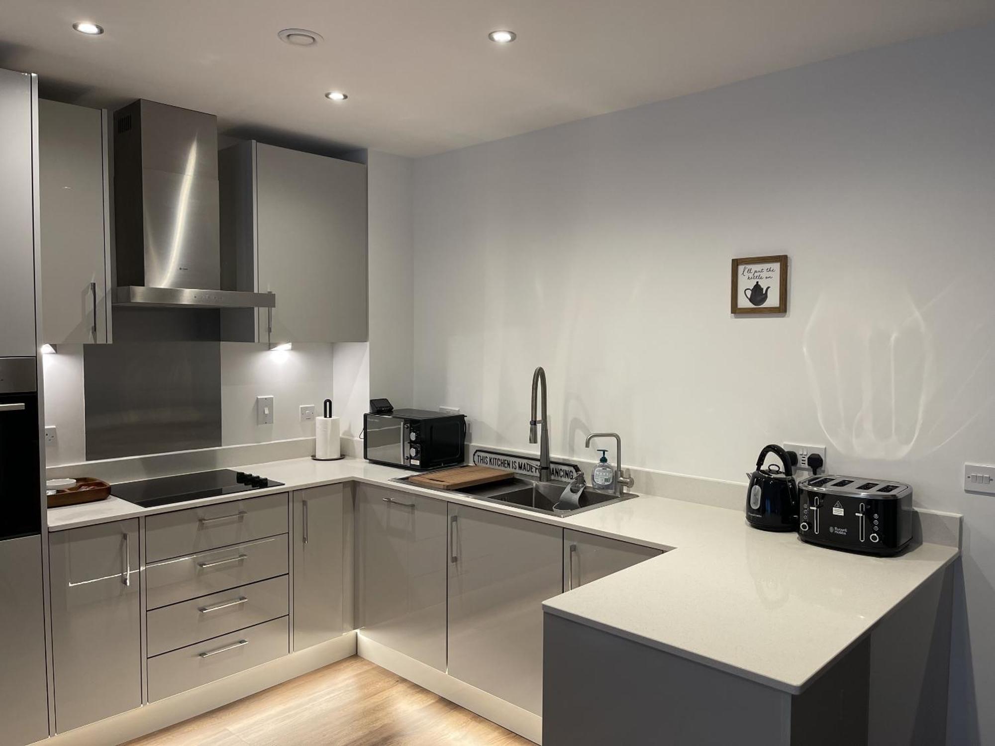 The Godfreys, Edinburgh Way, Харлоу Экстерьер фото