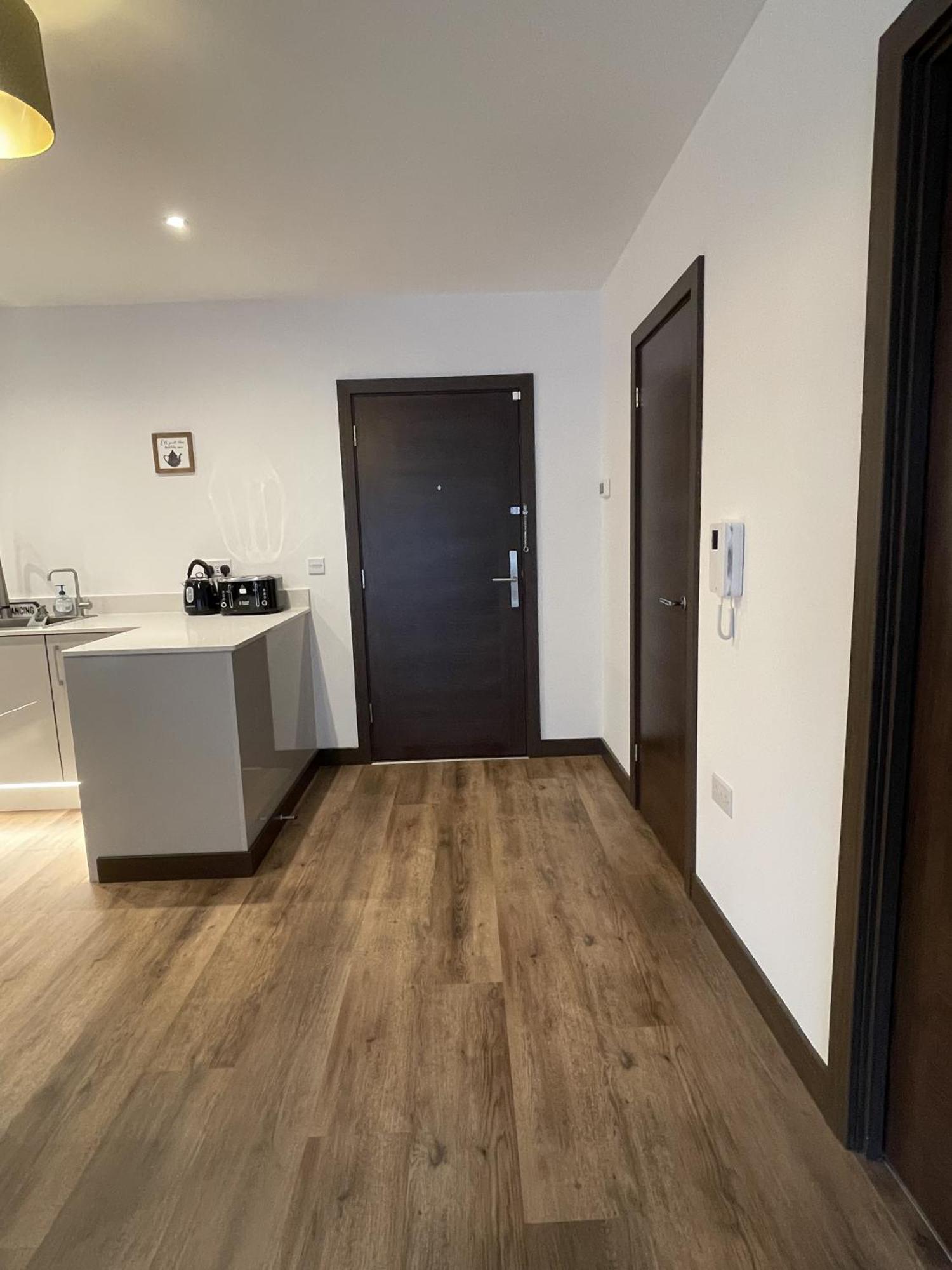 The Godfreys, Edinburgh Way, Харлоу Экстерьер фото